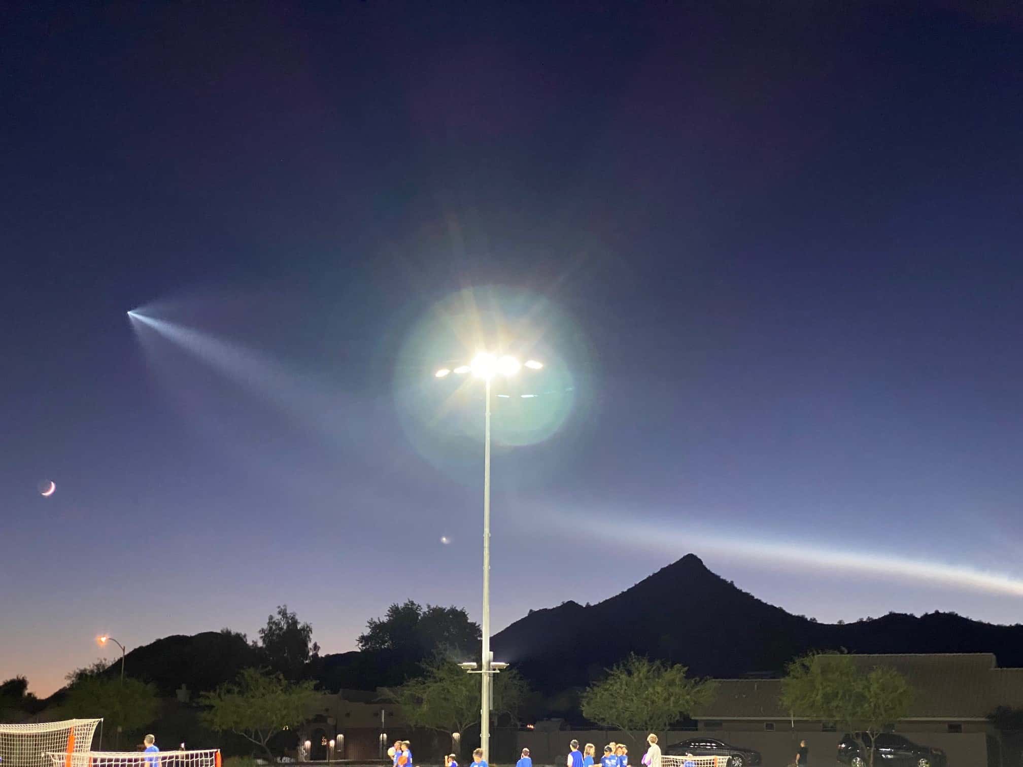 SpaceX flies over Phoenix after launching from Vandenberg